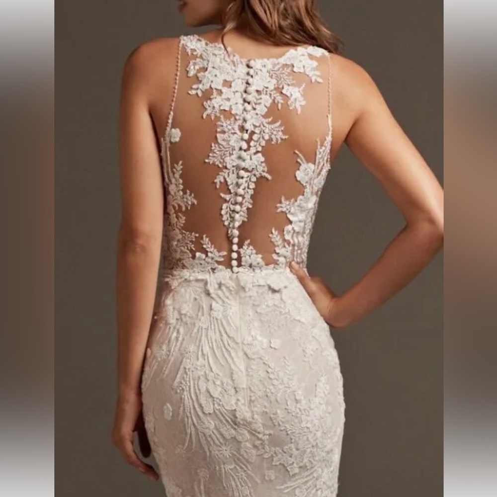 PRONOVIAS EOS Blush & Ivory Beaded Sheath Mermaid Dress (Street Size 6-8)